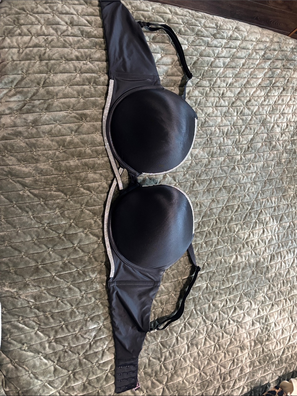 Victoria's Secret Black Padded Underwire Bra with Silver Trim